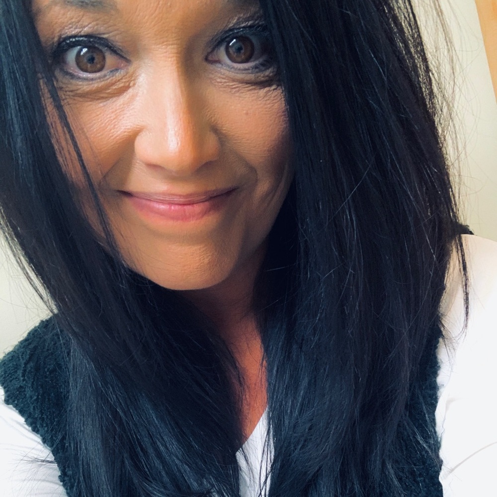 Meet your Posher, Dana
